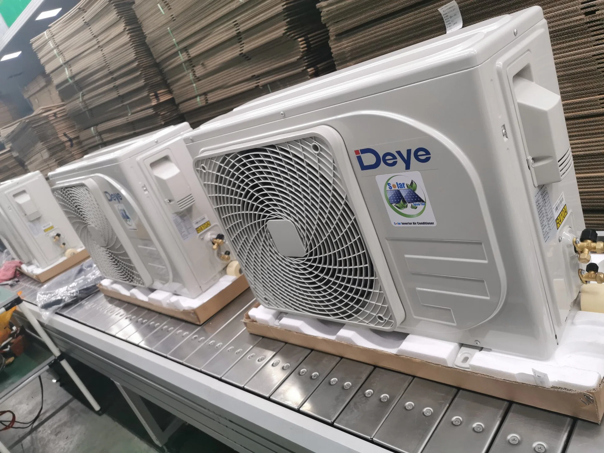 DEYE Solar Powered air conditioner 12000BTU Solar - Image 4